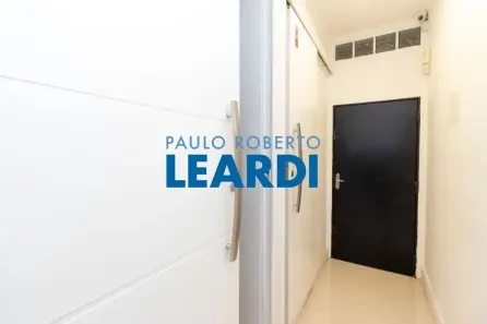 Imóvel Comercial à venda, 464m² no Sé, São Paulo