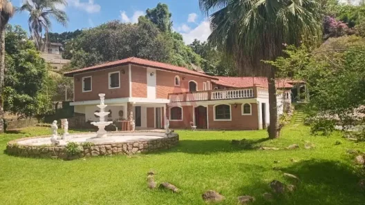 Casa de Condomínio com 4 Quartos à venda, 374m² no Caixa D´Água, Vinhedo