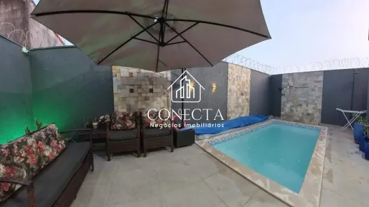 Casa com 3 Quartos à venda, 142m² no Jardim Patrícia, Uberlândia