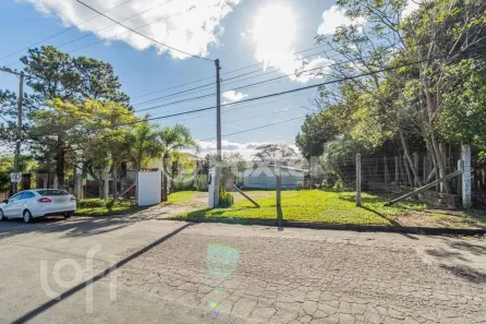 Casa com 2 Quartos à venda, 228m² no Vila Nova, Porto Alegre
