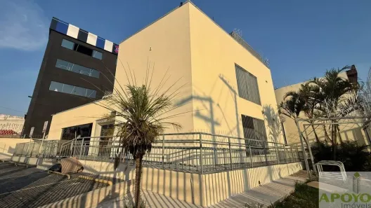 Imóvel Comercial para alugar, 750m² no Pirajussara, São Paulo