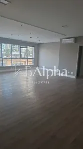 Sala Comercial para alugar, 111m² no Sítio Tamboré Alphaville, Barueri
