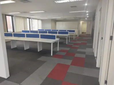 Sala Comercial para alugar, 250m² no Vila Olímpia, São Paulo