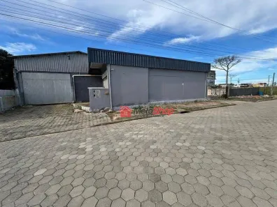 Galpão/Depósito/Armazém para alugar, 720m² no Santa Bárbara, Araranguá