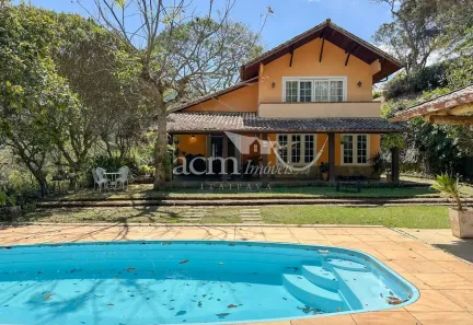 Casa de Condomínio com 4 Quartos à venda, 1122m² no Itaipava, Petrópolis