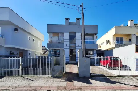 Apartamento com 2 Quartos para alugar, 68m² no Pachecos, Palhoça