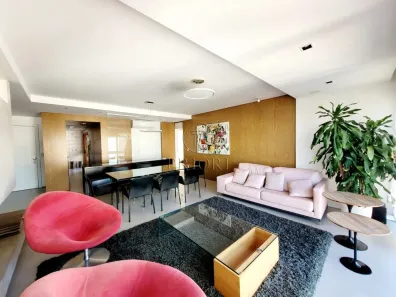 Apartamento com 3 Quartos para alugar, 121m² no Três Figueiras, Porto Alegre