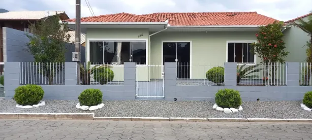 Casa com 2 Quartos à venda, 110m² no , Águas Mornas
