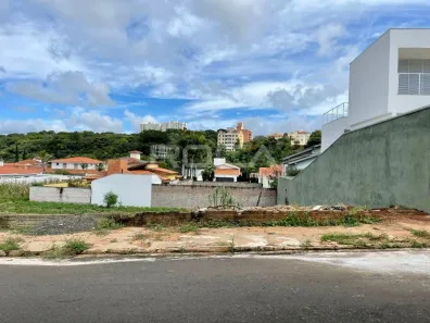 Lote/Terreno à venda, 541m² no Parque Santa Mônica, São Carlos