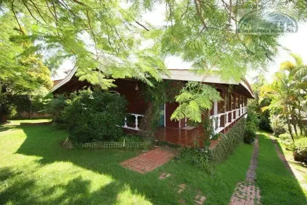 Casa de Condomínio com 3 Quartos à venda, 376m² no Marambaia, Vinhedo