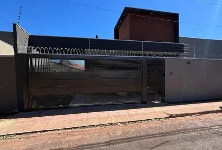 Casa com 3 Quartos à venda, 115m² no Vila Rica, Campo Grande
