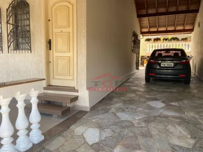 Casa com 3 Quartos para alugar, 268m² no Vila São João da Boa Vista, Bauru