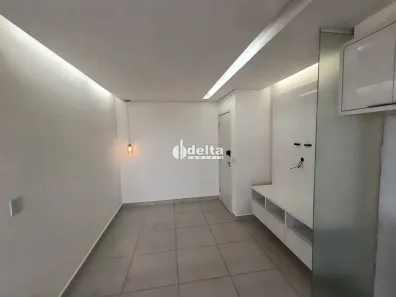 Apartamento com 2 Quartos para alugar, 65m² no Gávea, Uberlândia
