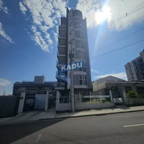 Apartamento com 3 Quartos para alugar, 131m² no Portão, Curitiba
