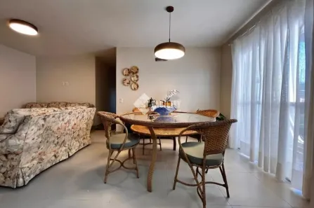 Apartamento com 3 Quartos para alugar, 122m² no Cambuí, Campinas