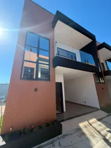 Casa de Condomínio com 3 Quartos para alugar, 120m² no Igarapé, Porto Velho