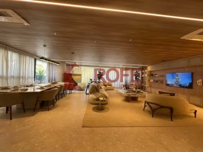 Apartamento com 3 Quartos à venda, 215m² no Moema, São Paulo