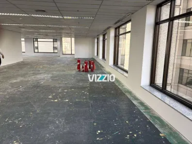 Sala Comercial para alugar, 381m² no Indianópolis, São Paulo