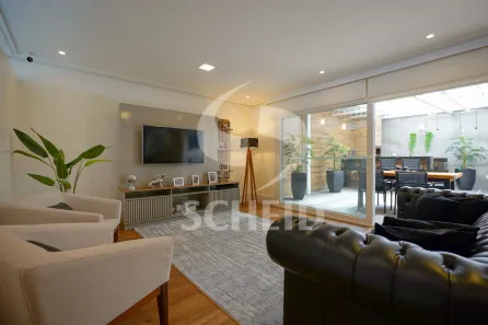 Casa de Condomínio com 4 Quartos à venda, 206m² no Interlagos, São Paulo