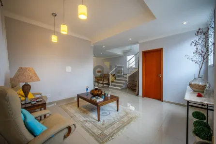 Casa de Condomínio com 3 Quartos à venda, 220m² no Paisagem Renoir, Cotia