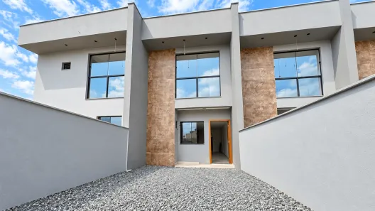 Sobrado com 2 Quartos à venda, 81m² no Vila Nova, Joinville