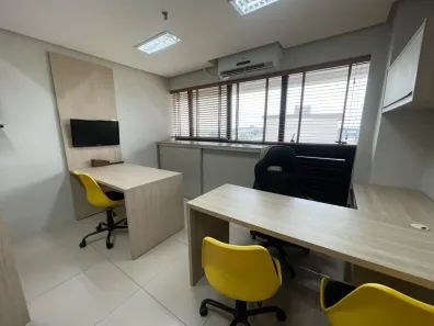 Sala Comercial à venda, 31m² no Adrianópolis, Manaus