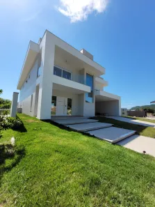 Casa de Condomínio com 4 Quartos à venda, 378m² no Ingleses do Rio Vermelho, Florianópolis