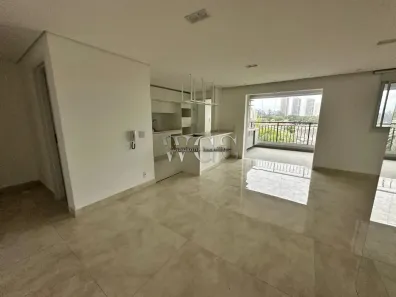 Apartamento com 3 Quartos para alugar, 108m² no Santo Amaro, São Paulo
