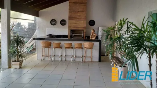 Casa com 3 Quartos à venda, 150m² no Marta Helena, Uberlândia