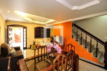 Casa com 4 Quartos à venda, 250m² no Padre Eustáquio, Belo Horizonte