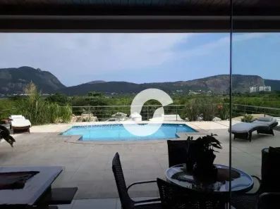 Casa de Condomínio com 4 Quartos à venda, 400m² no Camboinhas, Niterói
