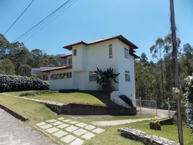 Casa de Condomínio com 4 Quartos à venda, 205m² no Vale dos Pinheiros, Nova Friburgo