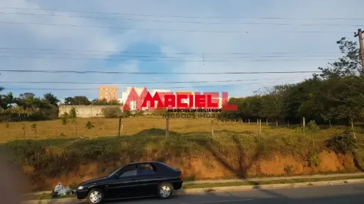 à venda, 3211m² no Bairro do Colonia, Jacareí