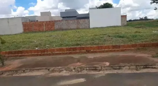 Lote/Terreno à venda, 160m² no Jardim Girassol, Mirassol