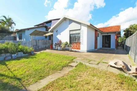 Casa com 5 Quartos à venda, 226m² no Camaquã, Porto Alegre