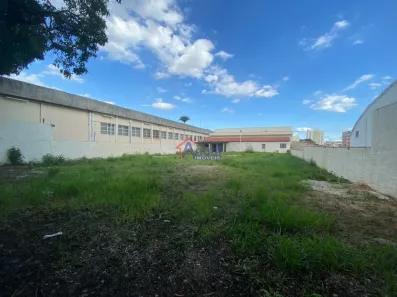 Imóvel Comercial com 3 Quartos à venda, 870m² no Jardim Gonçalves, Sorocaba