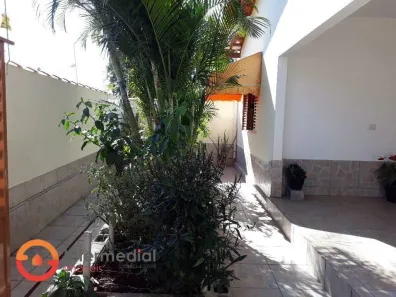 Casa com 2 Quartos à venda, 173m² no Vila Ginasial, Boituva