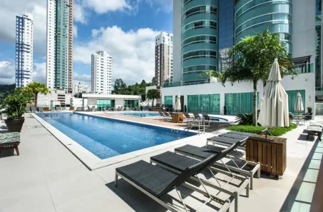 Apartamento com 3 Quartos à venda, 140m² no Centro, Balneário Camboriú