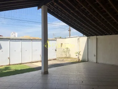Casa com 6 Quartos à venda, 390m² no Jardim Residencial Doutor Lessa, Pindamonhangaba