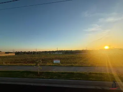 Lote/Terreno à venda, 500m² no Recreio dos Bandeirantes, Uberaba
