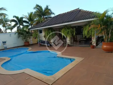 Casa de Condomínio com 4 Quartos à venda, 388m² no Loteamento Portal do Sol II, Goiânia