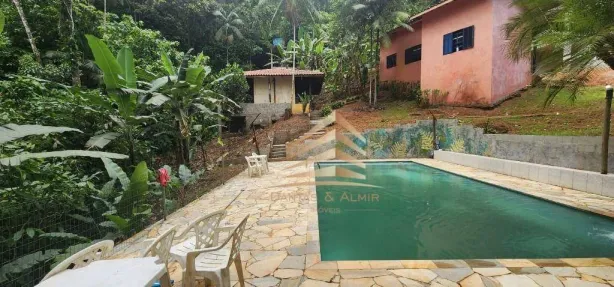 Imóvel Comercial com 3 Quartos à venda, 500m² no Bairro de Camburi, São Sebastião