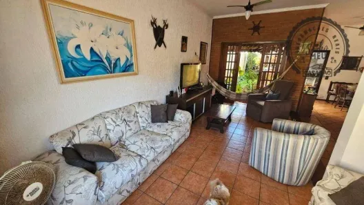 Casa com 3 Quartos à venda, 180m² no Canto do Forte, Praia Grande