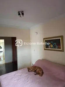 Casa com 3 Quartos para alugar, 236m² no Cidade Jardim, Uberlândia