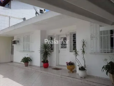 Casa com 3 Quartos à venda, 240m² no Parque Bitaru, São Vicente