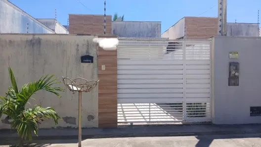 Casa com 2 Quartos para alugar, 55m² no SIM, Feira de Santana