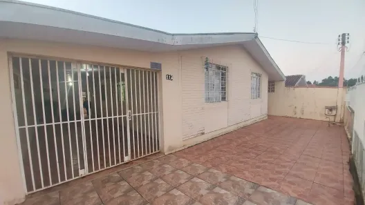 Casa com 4 Quartos à venda, 140m² no Uvaranas, Ponta Grossa
