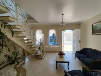 Sobrado com 4 Quartos à venda, 253m² no Jardim São Caetano, São Caetano do Sul
