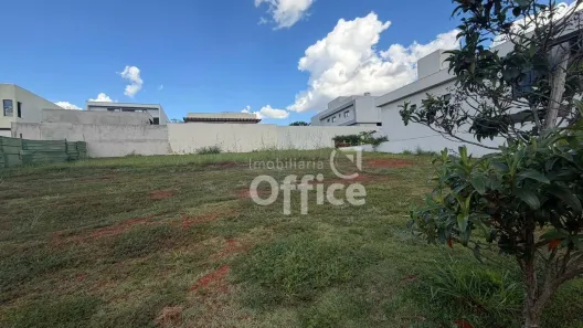 Lote/Terreno à venda, 428m² no Condomínio Alphaville Anápolis, Anápolis