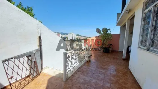 Casa com 2 Quartos à venda, 155m² no Campinho, Rio de Janeiro